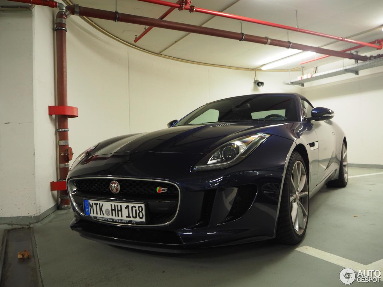 Jaguar F-TYPE S Convertible