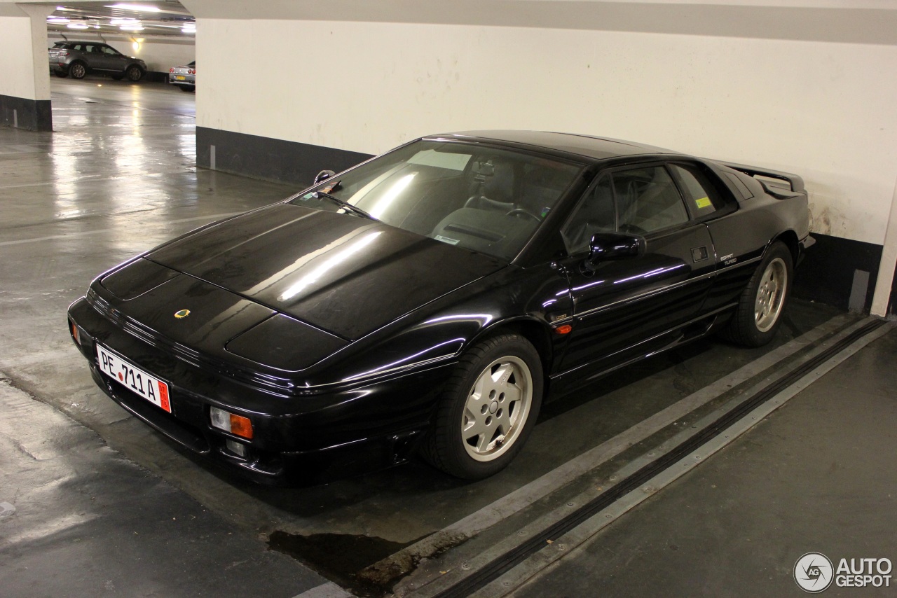 Lotus Esprit Turbo SE