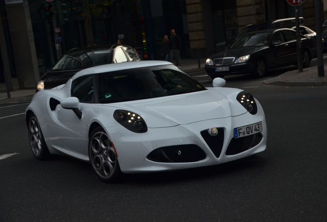 Alfa Romeo 4C Coupé