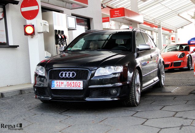 Audi RS4 Avant B7