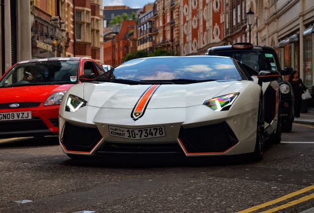 Lamborghini Aventador LP700-4 Roadster