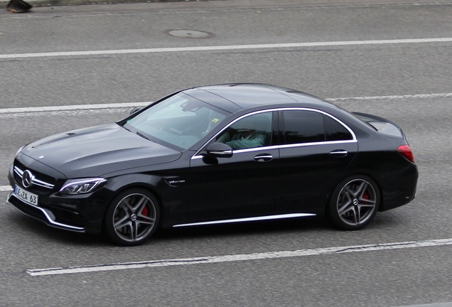 Mercedes-AMG C 63 S W205