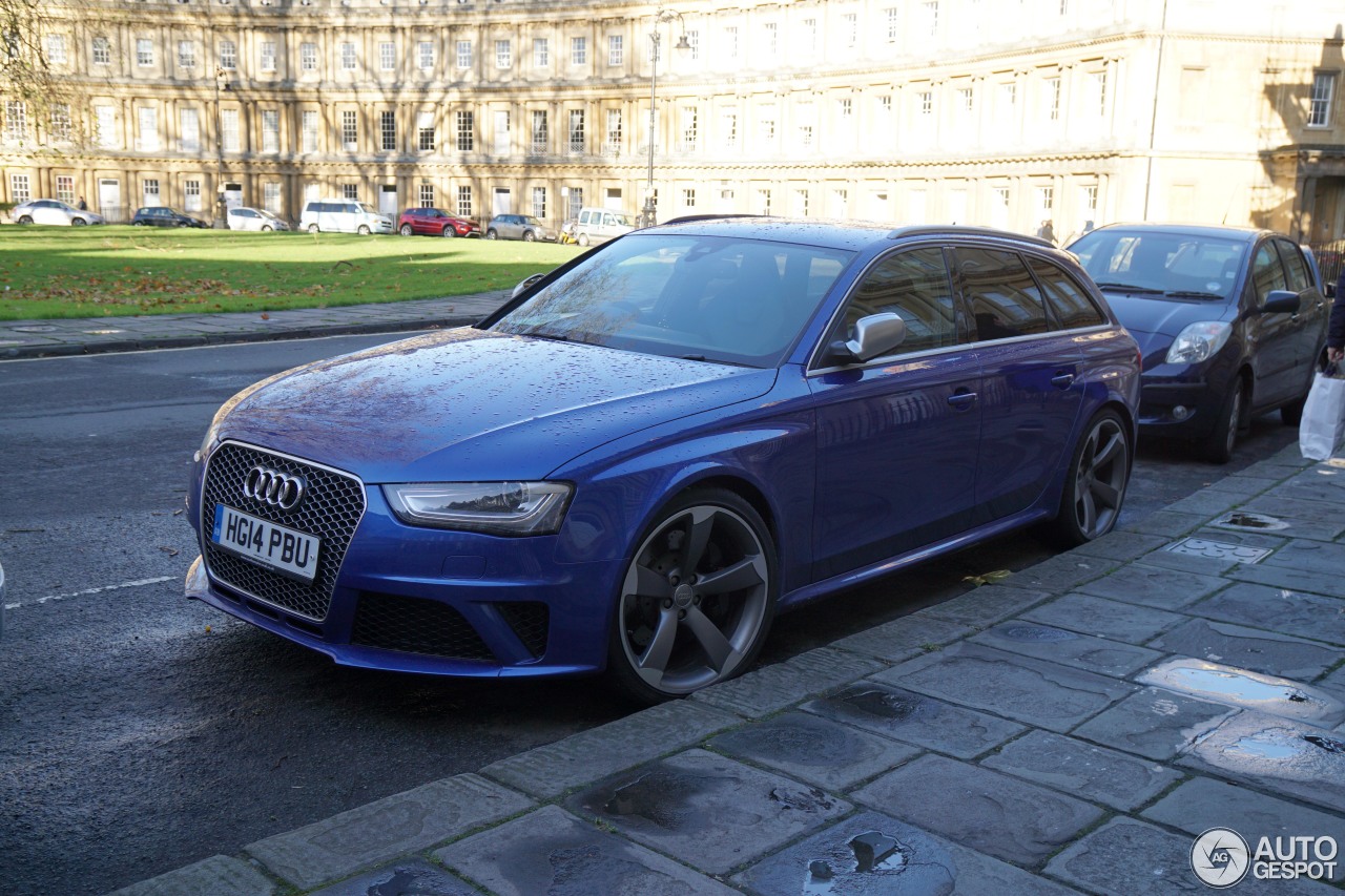 Audi RS4 Avant B8