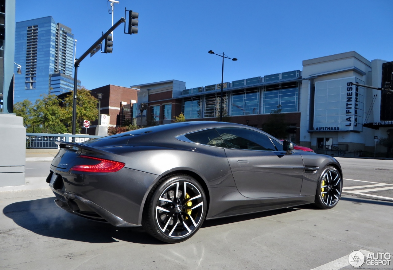 Aston Martin Vanquish 2013