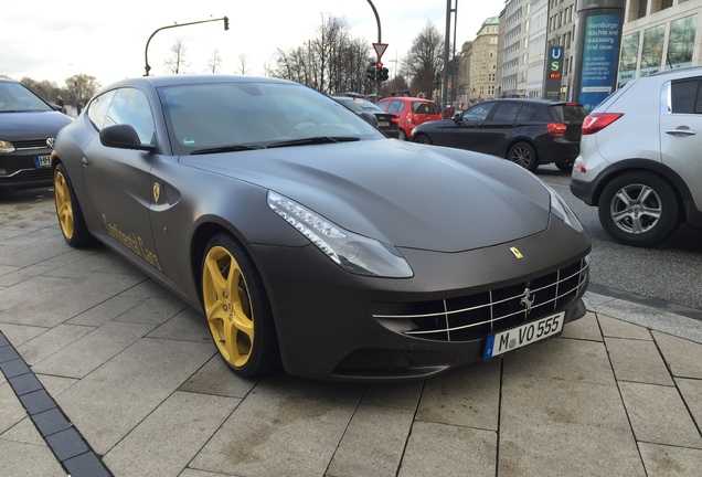 Ferrari FF