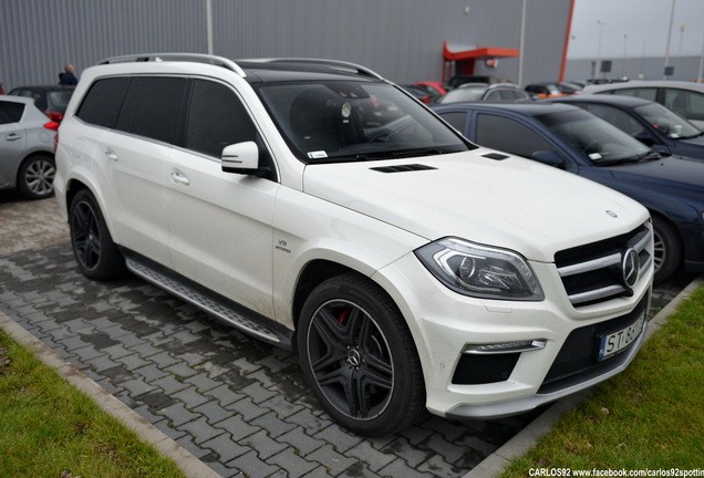 Mercedes-Benz GL 63 AMG X166