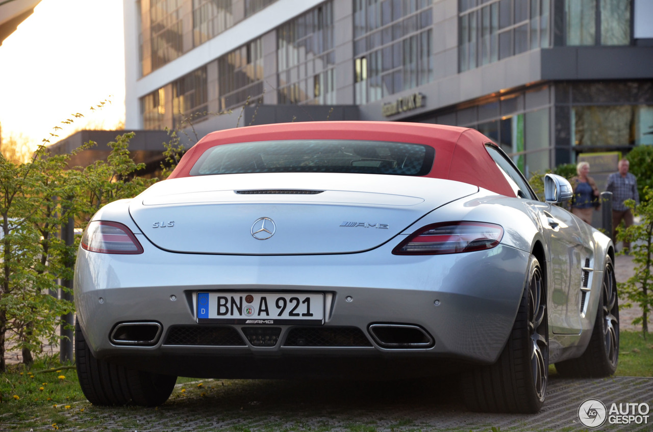 Mercedes-Benz SLS AMG Roadster