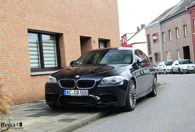 BMW M5 F10 2011