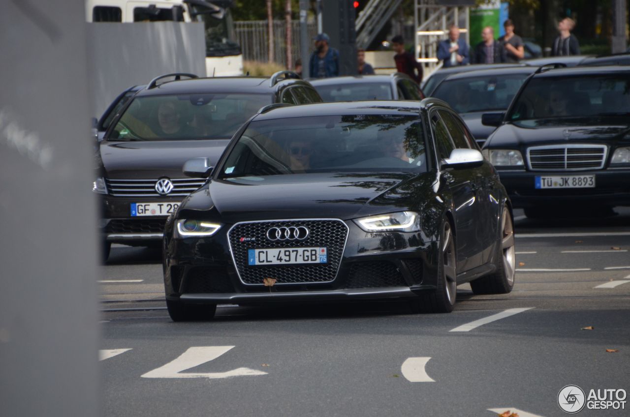 Audi RS4 Avant B8