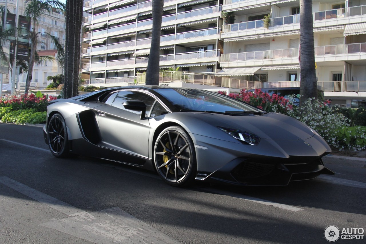 Lamborghini Aventador LP700-4