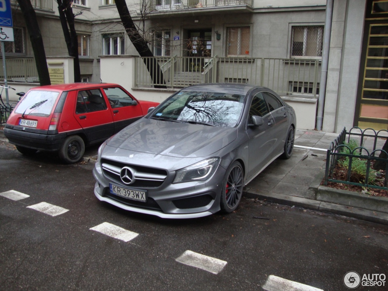 Mercedes-Benz CLA 45 AMG C117