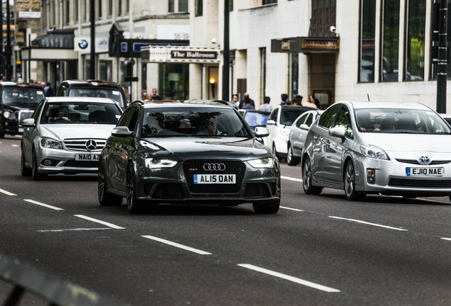 Audi RS4 Avant B8