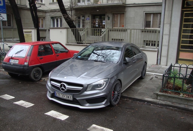 Mercedes-Benz CLA 45 AMG C117