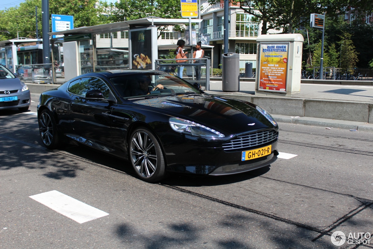 Aston Martin Virage 2011