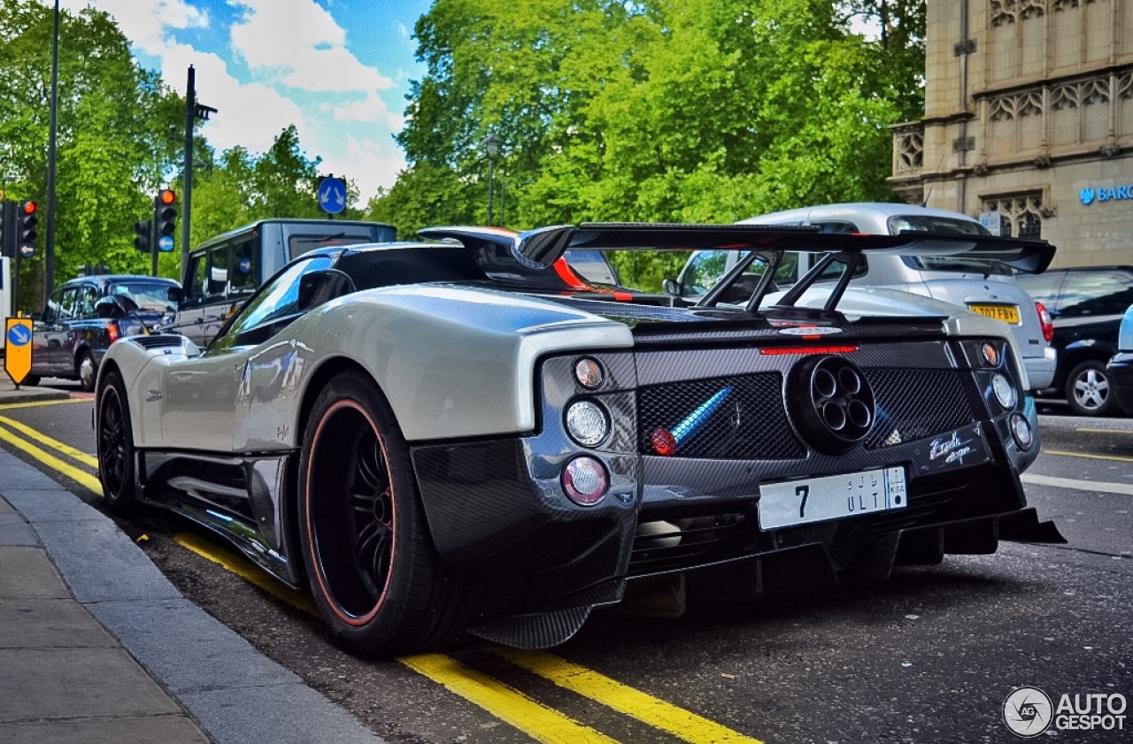 Pagani Zonda Cinque Roadster