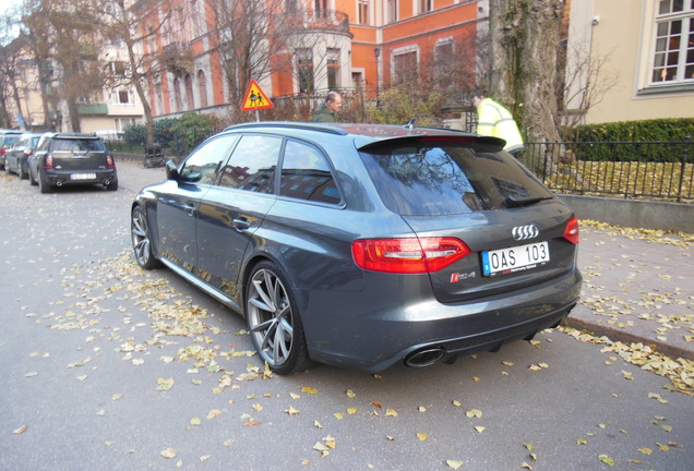 Audi RS4 Avant B8