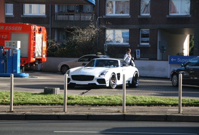 Mercedes-Benz SLS AMG PD900GT Roadster Widebody