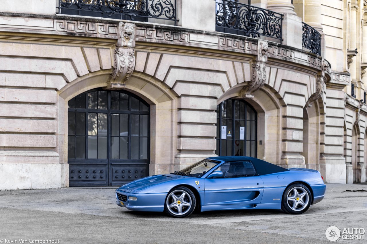 Ferrari F355 Spider