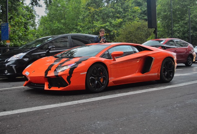 Lamborghini Aventador LP700-4