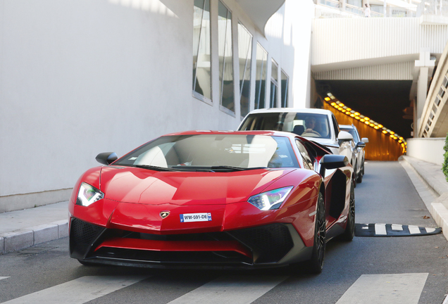 Lamborghini Aventador LP750-4 SuperVeloce