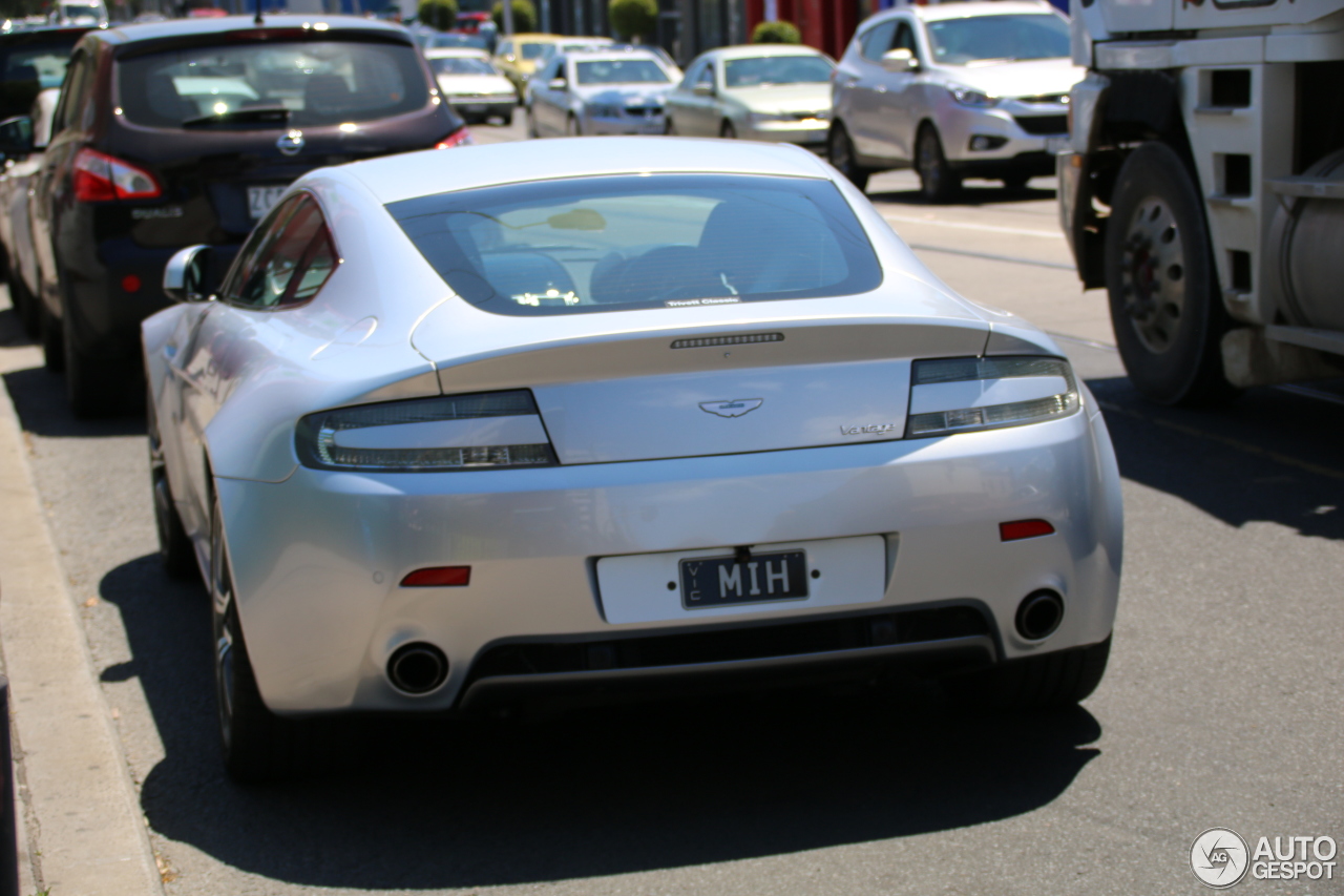 Aston Martin V8 Vantage