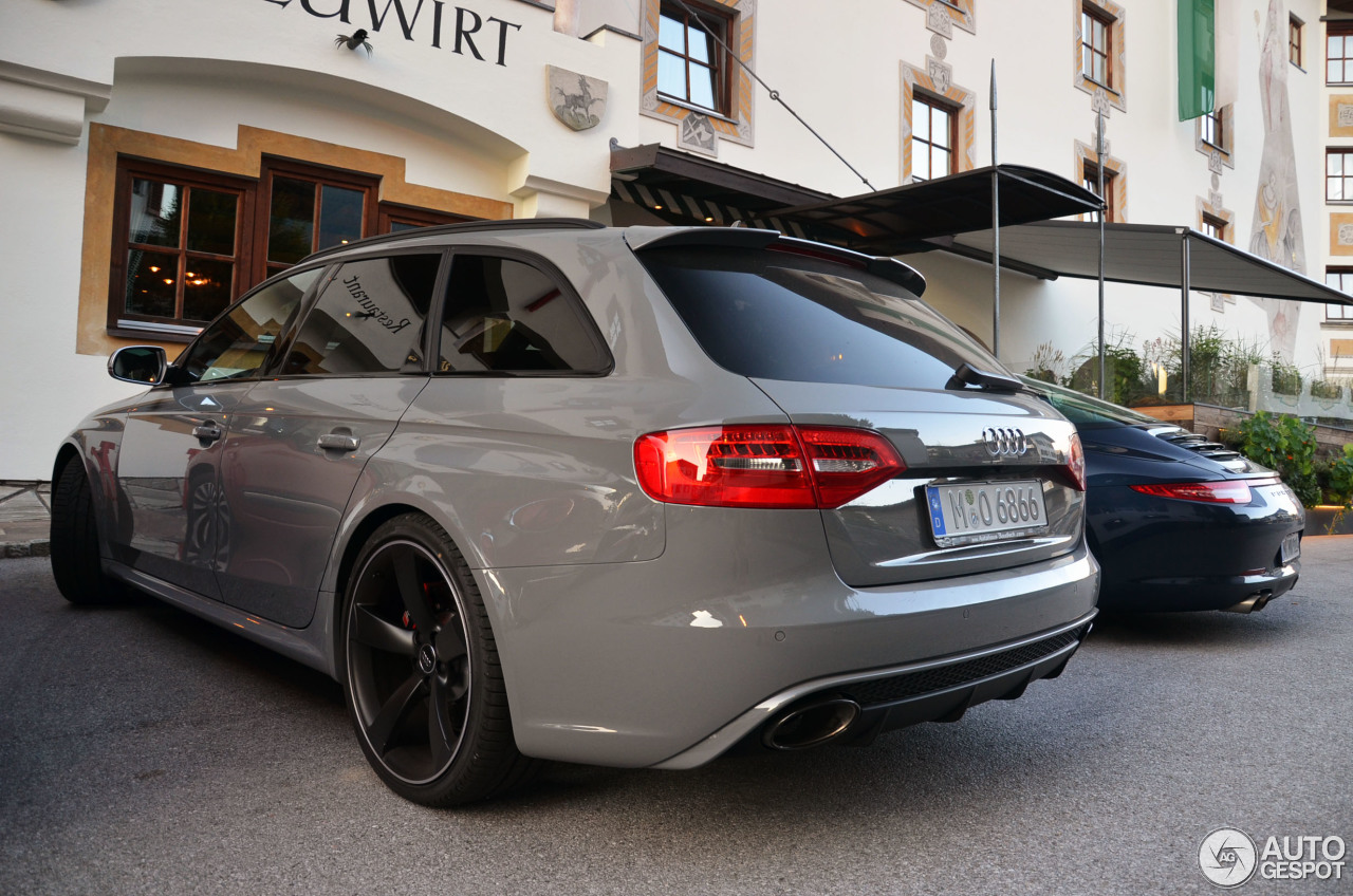 Audi RS4 Avant B8