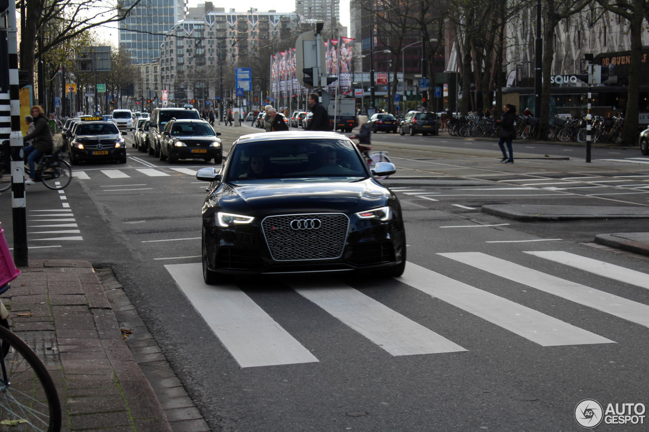 Audi RS5 B8 2012