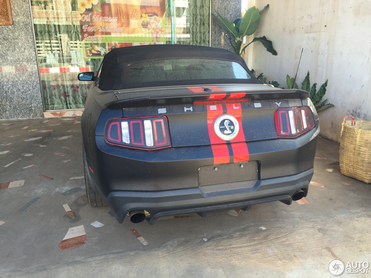 Ford Mustang Shelby GT500 Convertible 2010