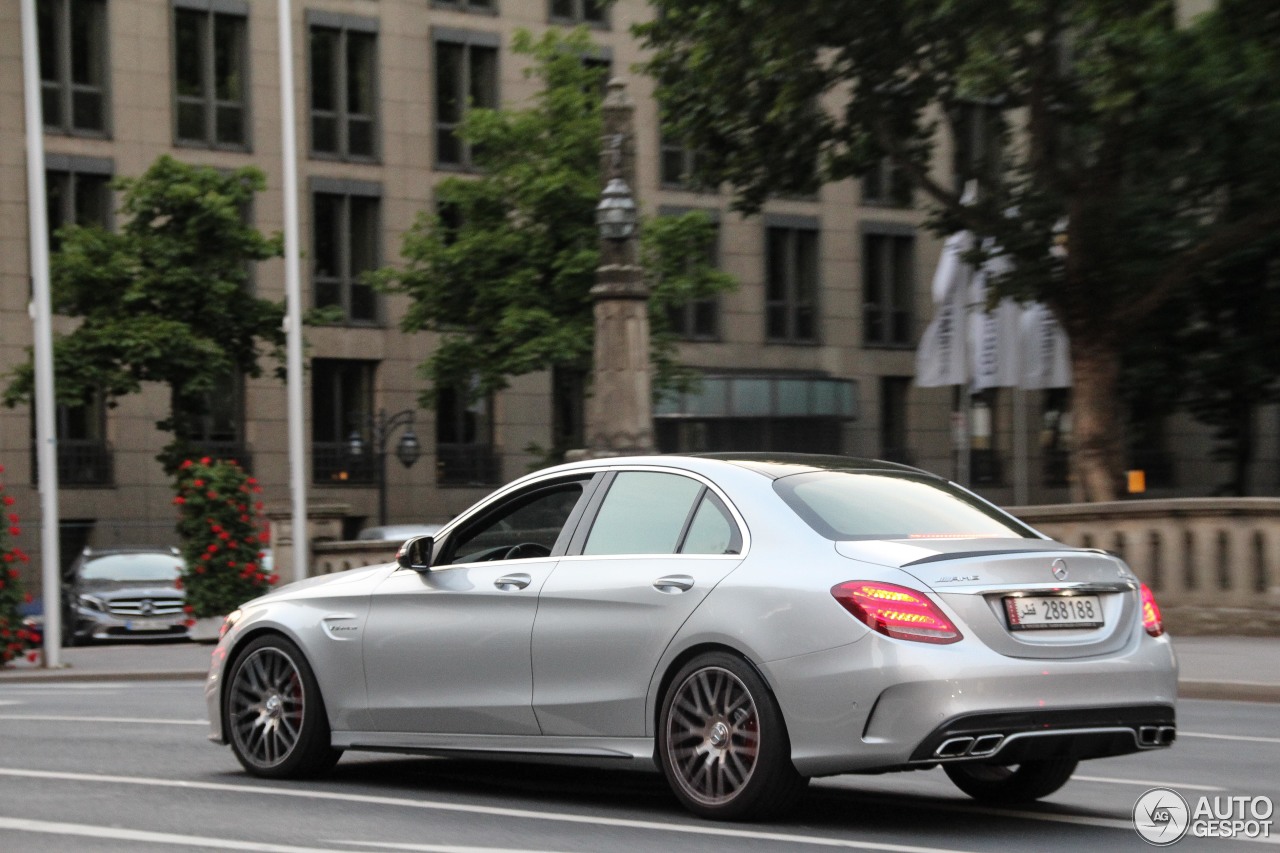 Mercedes-AMG C 63 S W205