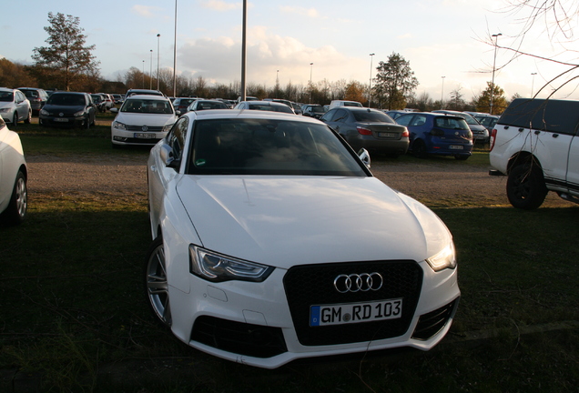 Audi RS5 B8 2012