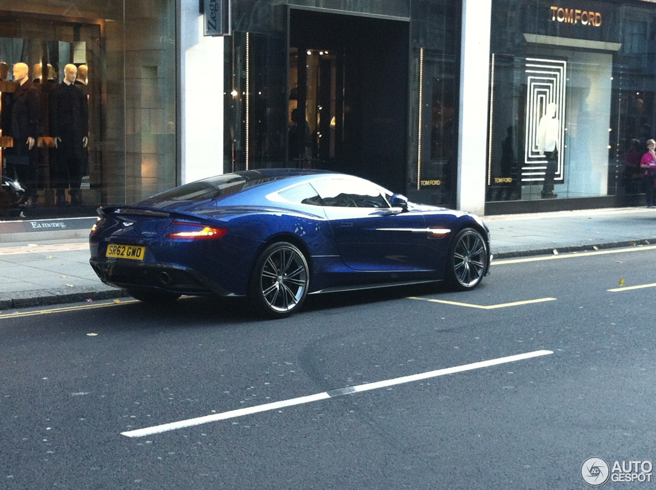 Aston Martin Vanquish 2013