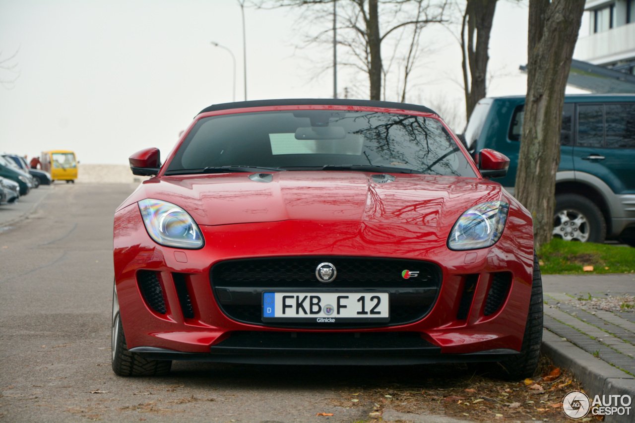 Jaguar F-TYPE S Convertible