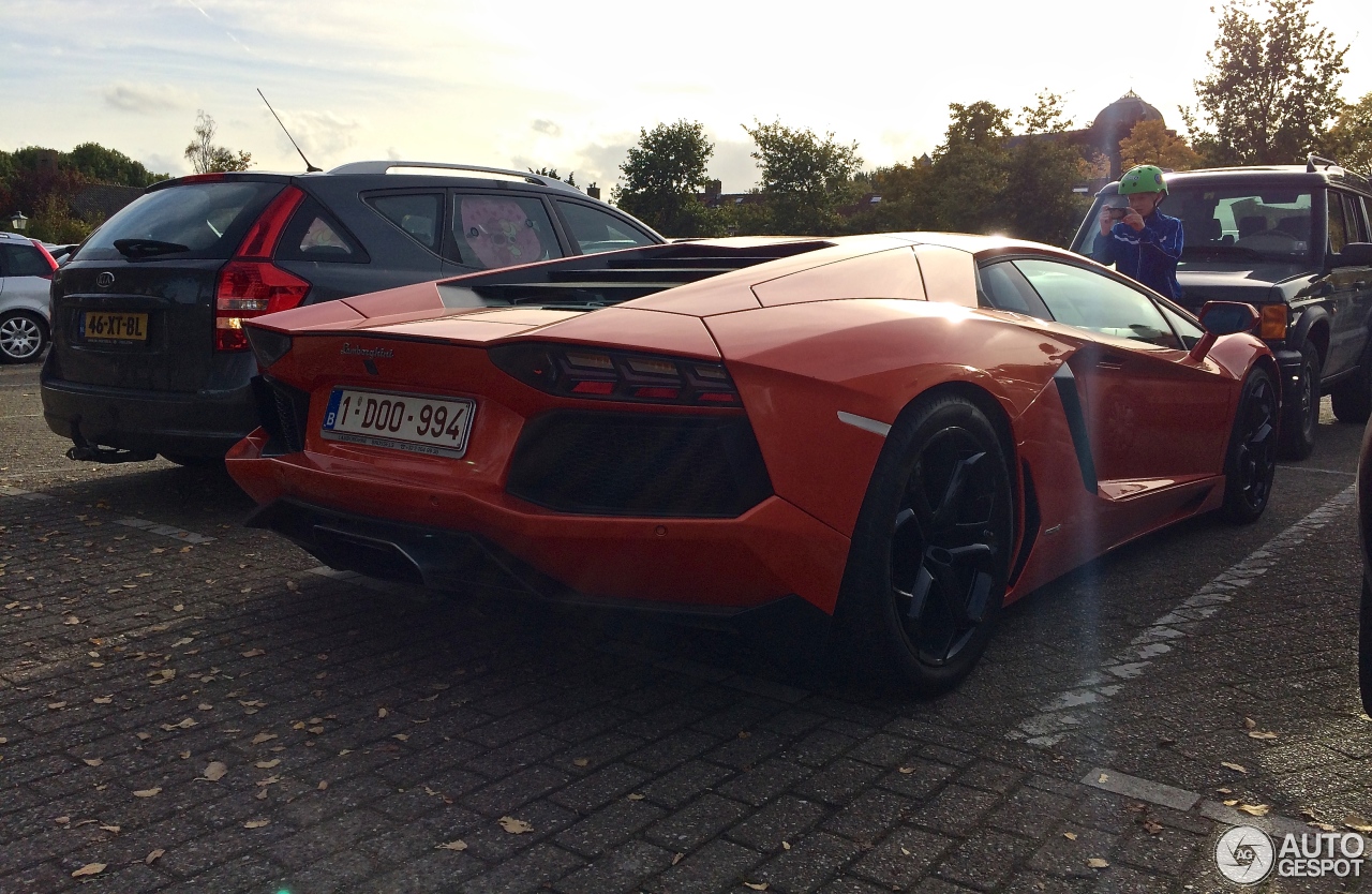 Lamborghini Aventador LP700-4