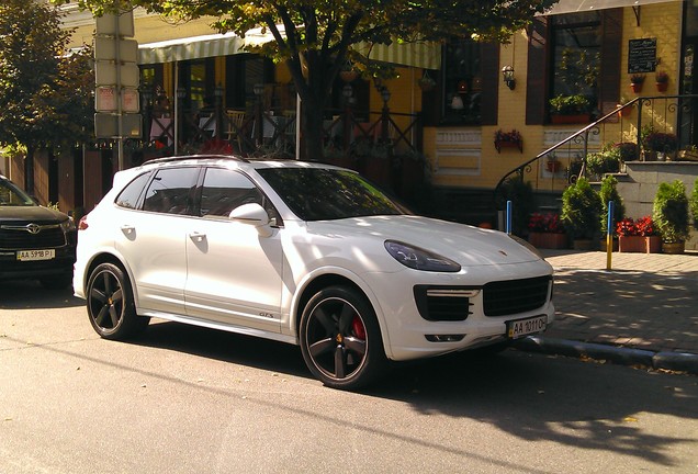 Porsche 958 Cayenne GTS MkII