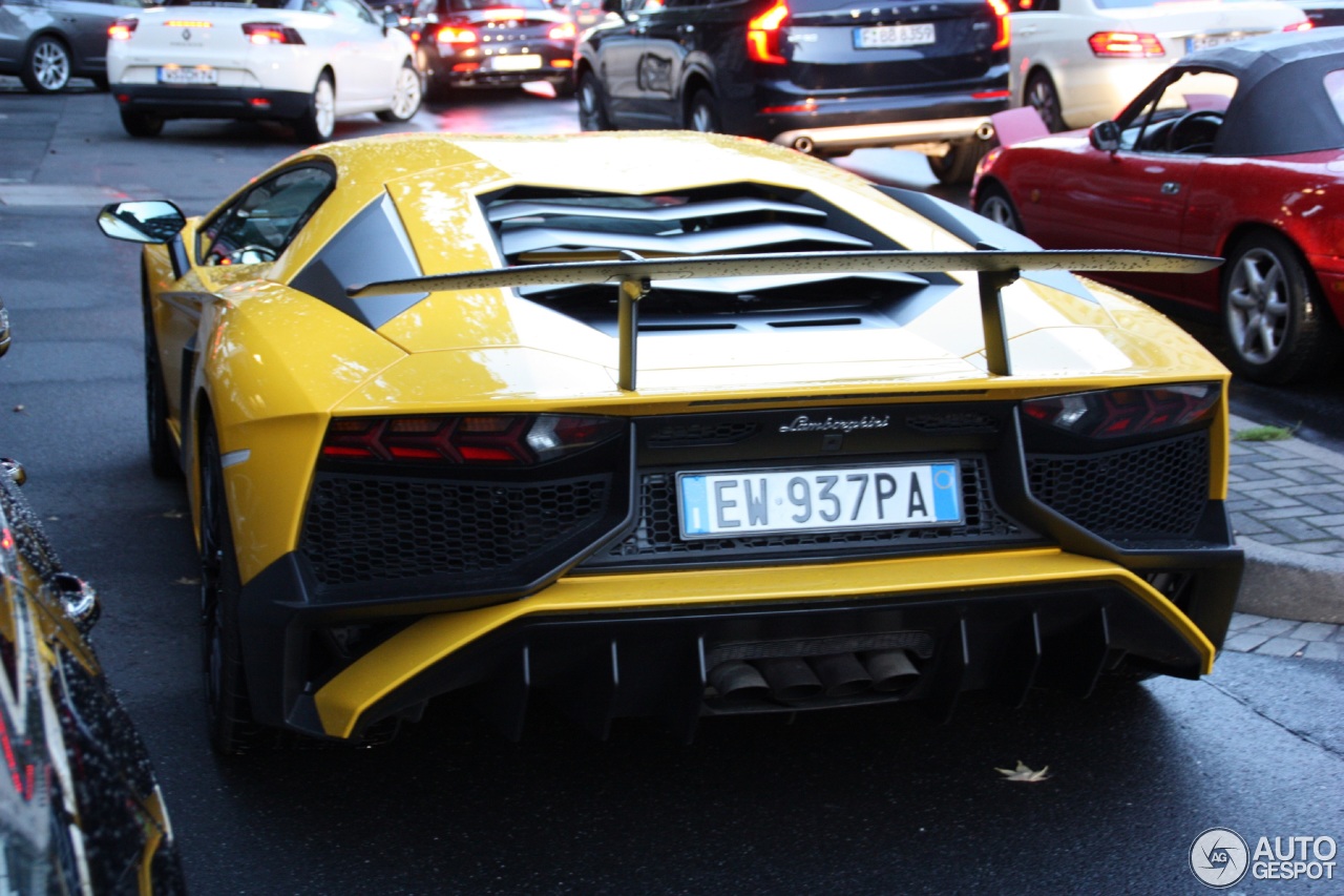 Lamborghini Aventador LP750-4 SuperVeloce