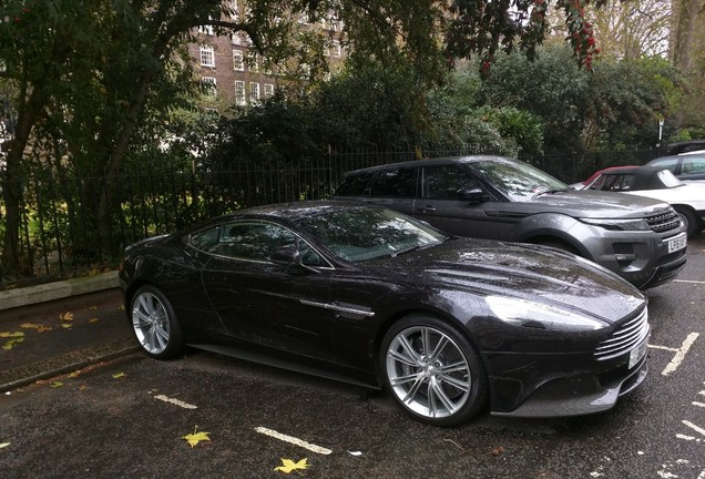 Aston Martin Vanquish 2013