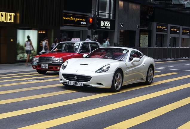 Ferrari California