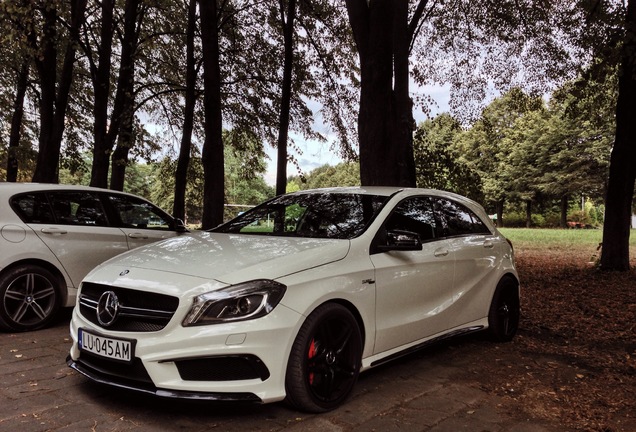 Mercedes-Benz A 45 AMG