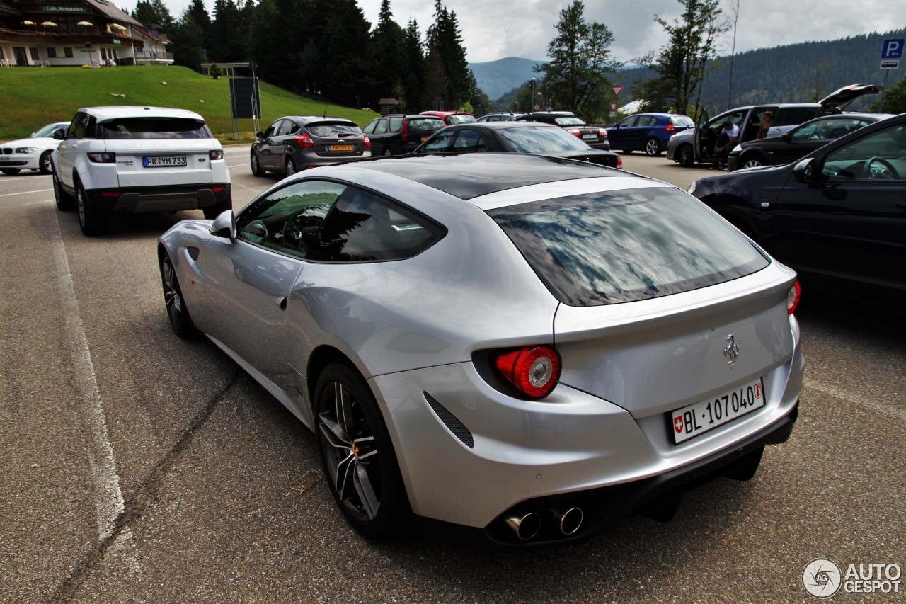 Ferrari FF