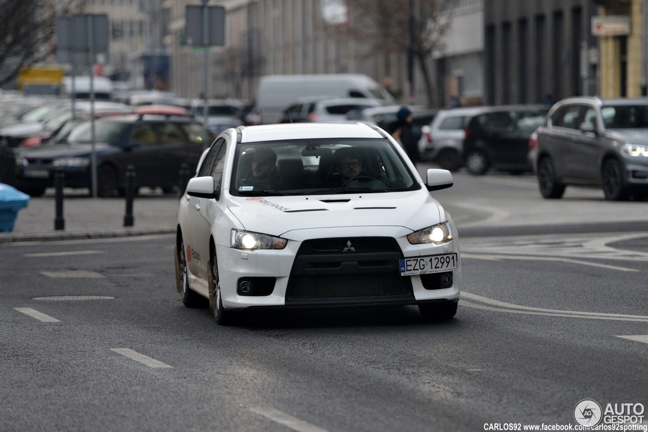 Mitsubishi Lancer Evolution X