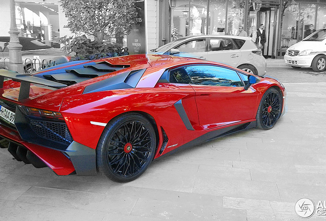 Lamborghini Aventador LP750-4 SuperVeloce