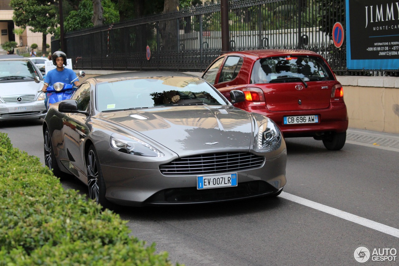 Aston Martin DB9 2013