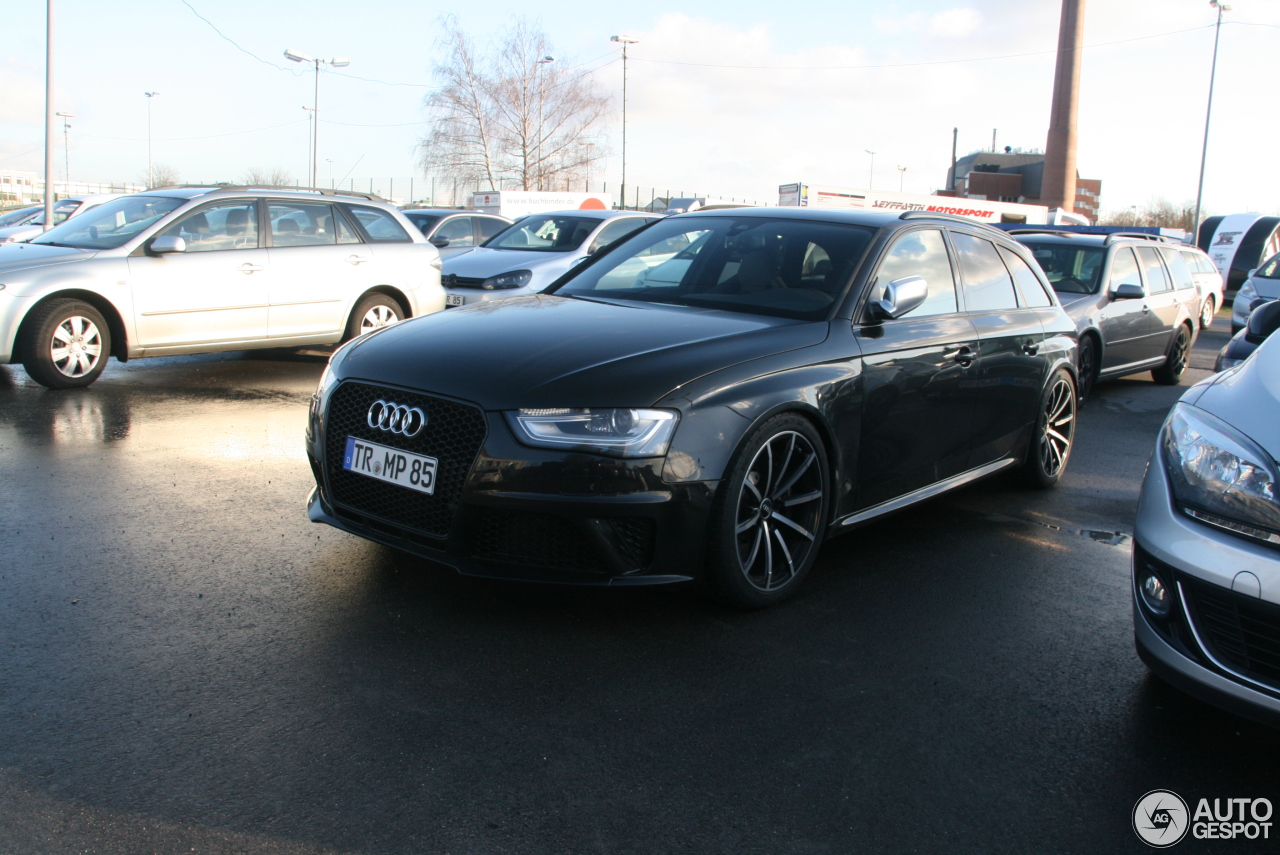 Audi RS4 Avant B8