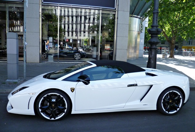 Lamborghini Gallardo LP560-4 Spyder