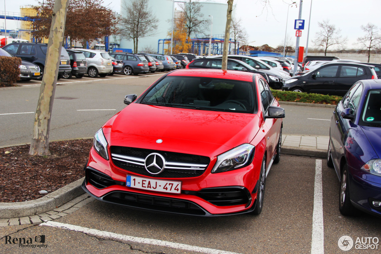 Mercedes-AMG A 45 W176 2015