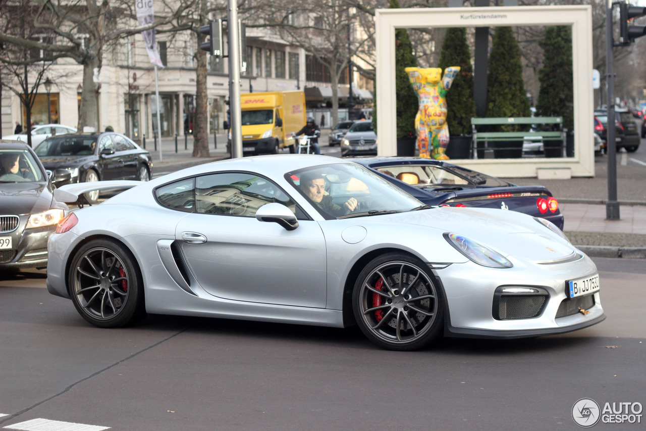 Porsche 981 Cayman GT4