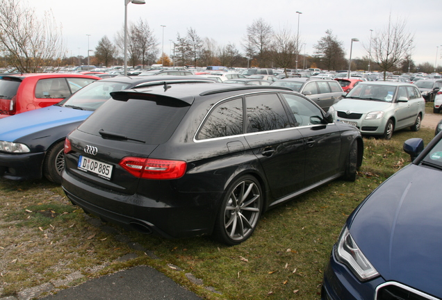 Audi RS4 Avant B8