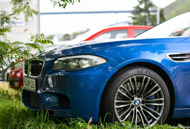 BMW M5 F10 2011