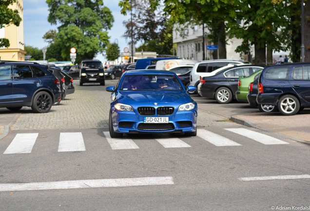 BMW M5 F10 2011