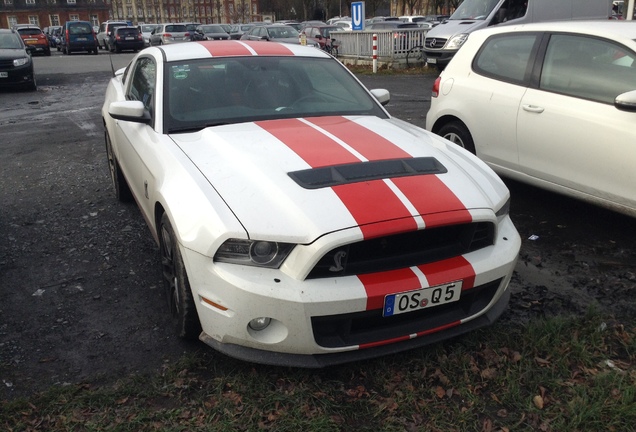 Ford Mustang Shelby GT500 2013